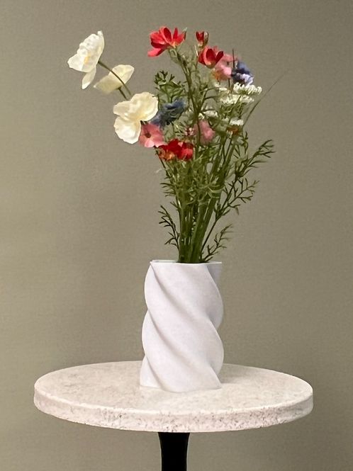 Hovedbilde Vase 2 – Moderne 3D-printet vase