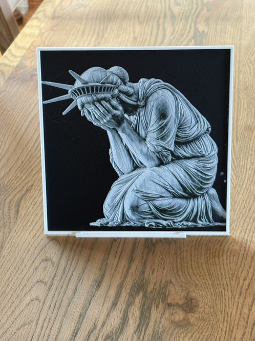 Hovedbilde Veggkunst: Lady Liberty Weeps